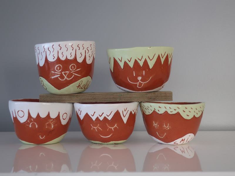 Les tasses à sourire